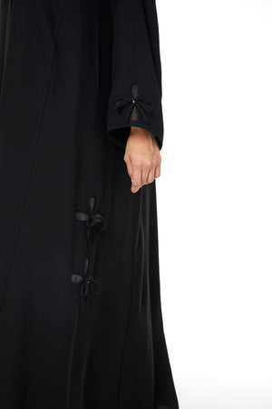 Black Wave Crepe, Basic Design