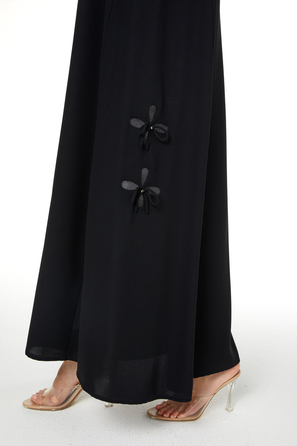 Black Wave Crepe, Basic Design