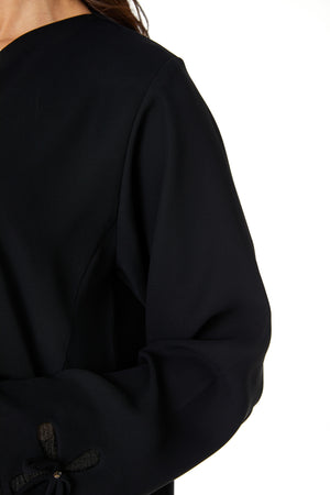 Black Wave Crepe, Basic Design