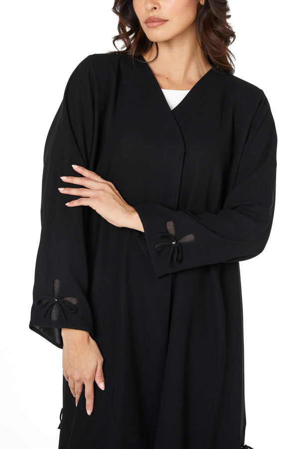 Black Wave Crepe, Basic Design