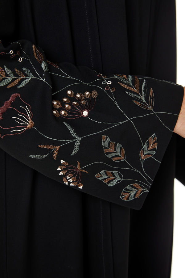 Black aria crepe Abaya with Sleeve Embroidery Detail