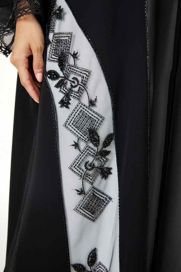 Black royal nada, Side Panel Beadwork Net Detail
